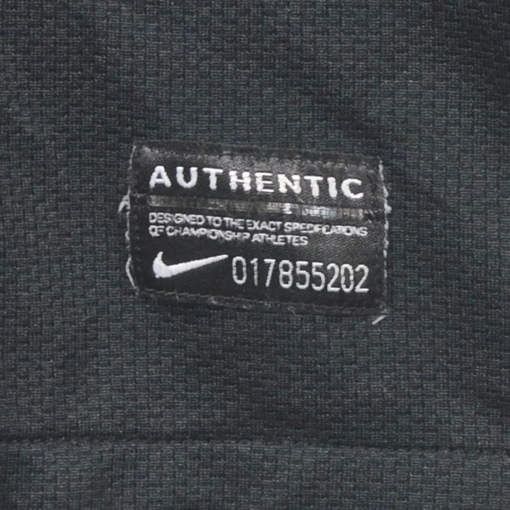 Nike FC‎ Barcelona Soccer Jersey Kids Med Black 2011-12 Qatar Foundation Away